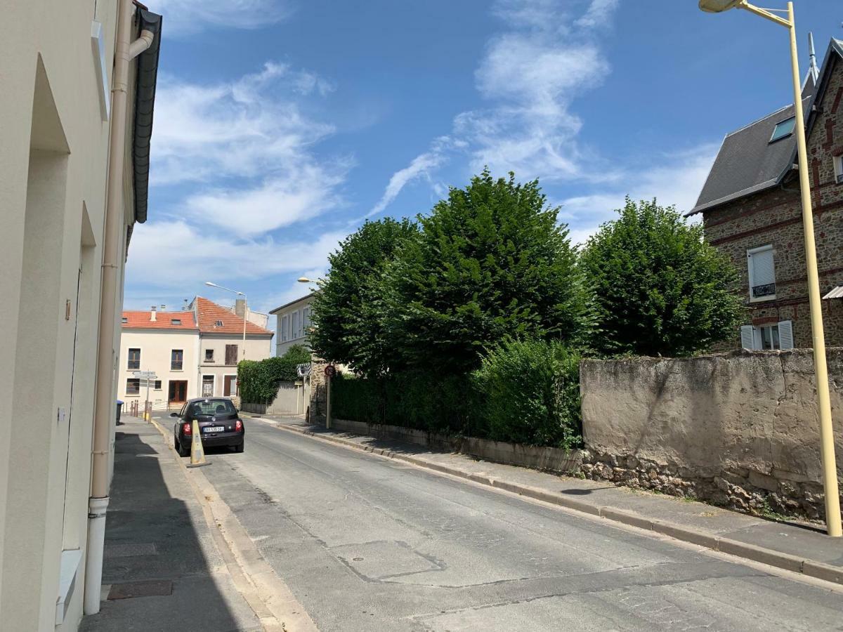 APPARTEMENT T3 1er étage au calme, 6 couchages Le Pin  Exterior foto